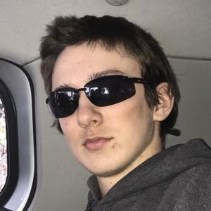 Meet your Posher, Ian